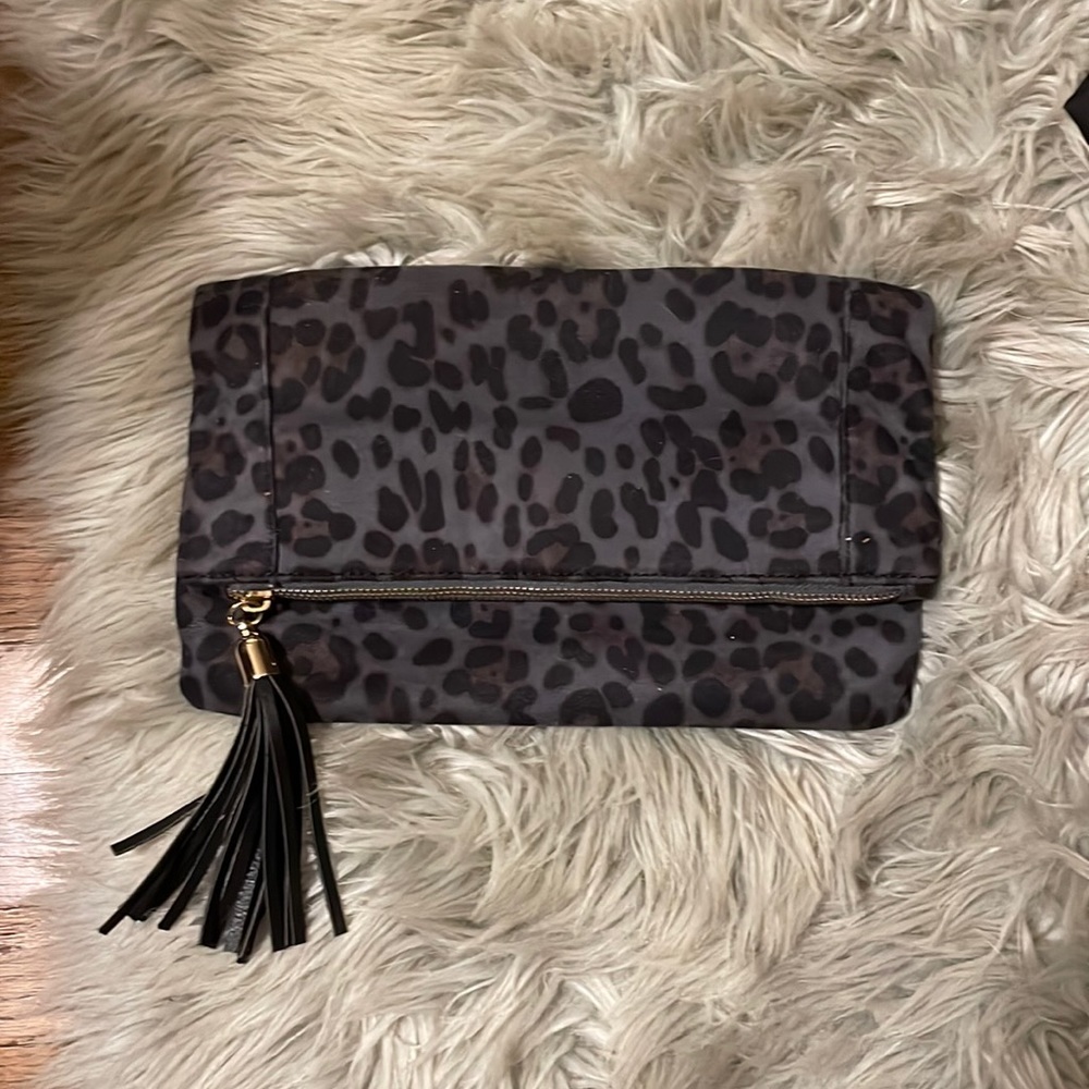 Cheetah clasp purse wallet